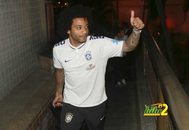 صور : وصول المنتخب البرازيلى لمدينة نصف النهائى