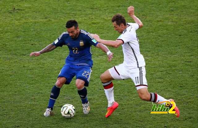 يوفنتوس يقترب من التعاقد مع اللاعب لافيتزي