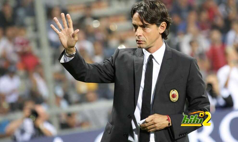 انزاجي محتار بين رامي و بونيرا في دفاع الفريق