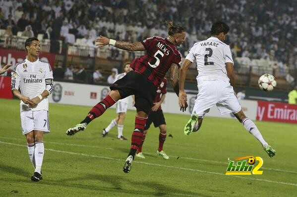 شاهد كيف رحب الجمهور الاماراتي بريال مدريد أمام ميلان ..؟!