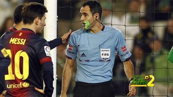 أرقام برشلونة مع حكم نهائي كأس الملك