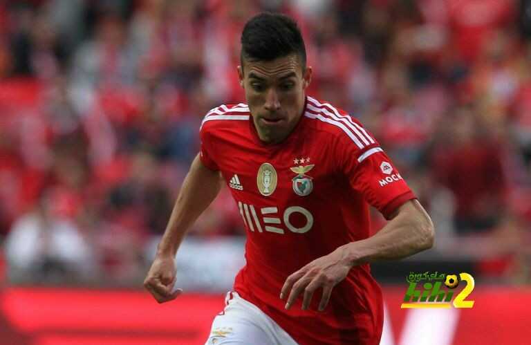 مانشستر يونايتد يقترب من ضم لاعب بنفيكا