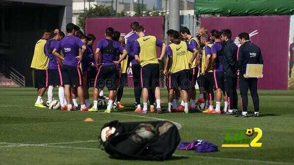 صورة : برشلونة يغادر إلى لوس انجلوس