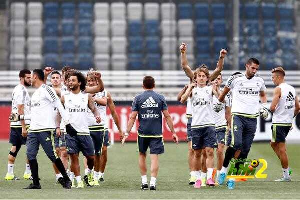 صور : أجواء رائعة في تدريبات ريال مدريد المسائية اليوم