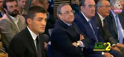 صور : كوفاسيتش لحظة توقيع عقده مع ريال مدريد
