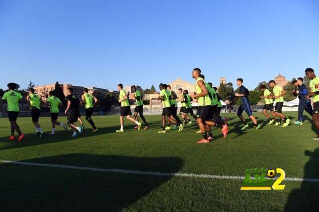 صور : تشيلسي يبدأ التداريب بمعسكره التدريبي بلوس أنجلوس !