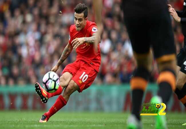تشافي: كوتينهو بإمكانه تطوير أداء برشلونة