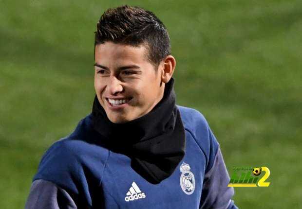 والد اللاعب: رودريجيز مستمر مع ريال مدريد