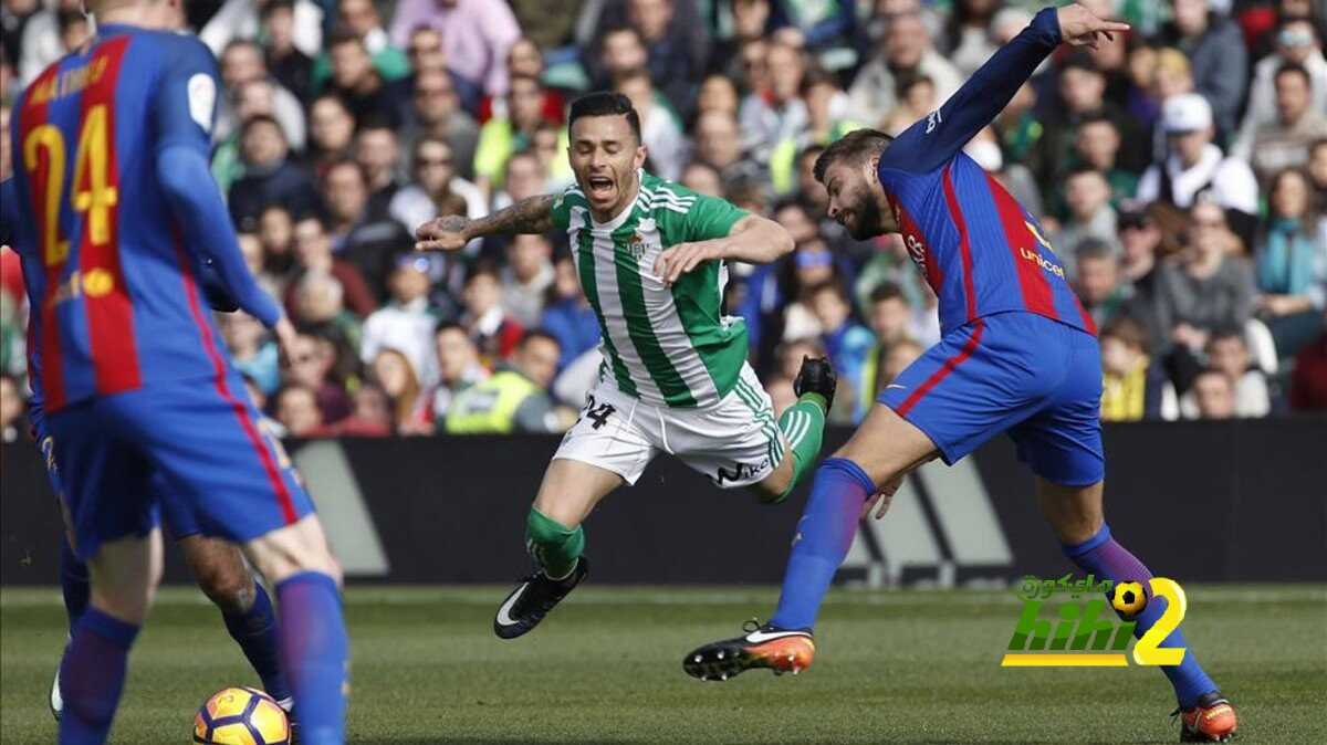 بيتيس يفتتح التسجيل في شباك برشلونة