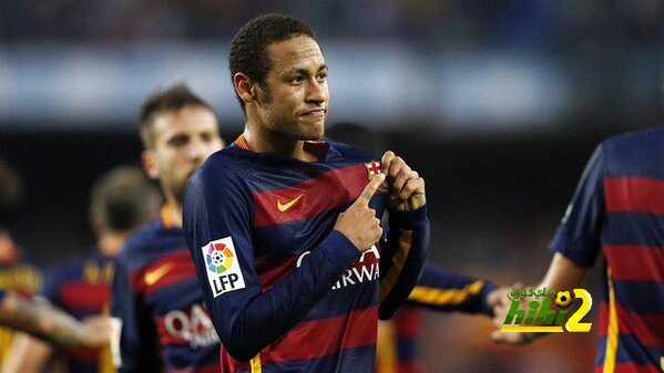 صورة : نيمار نجم شوارع برشلونة