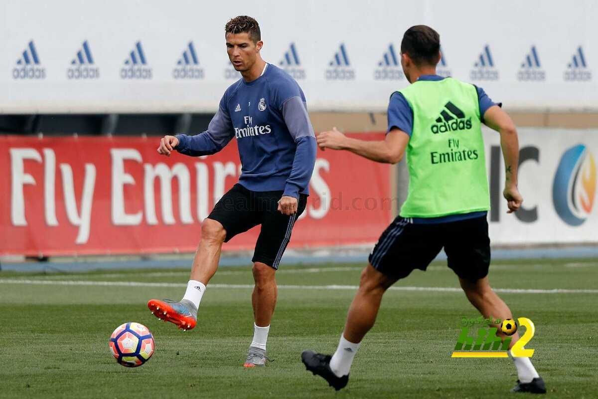صور : ريال مدريد يواصل استعداداته لمواجهة غرناطة في حضور بيبي