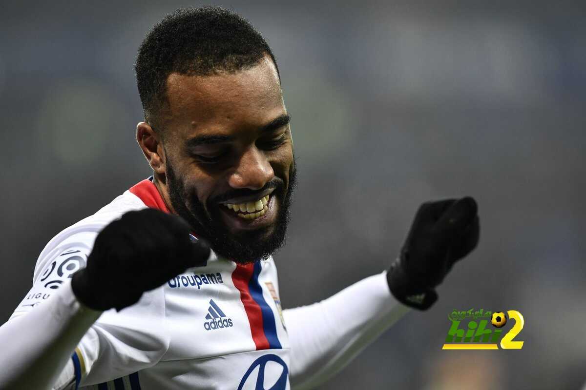 مانشستر يونايتد يتجه لمهاجم ليون بعد صعوبة التعاقد مع جريزمان