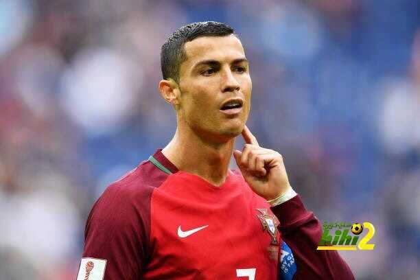 الآس ” رونالدو يسترخي ويقتنع بالبقاء في ريال مدريد “