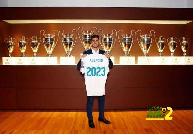 صور.. تجديد عقد أسينسو حتى عام 2023