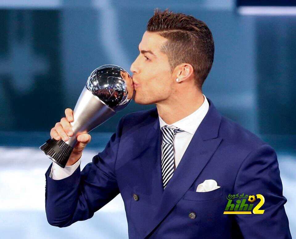 الماركا تنشر تسريبات الفائز بجائزة أفضل لاعب في العالم