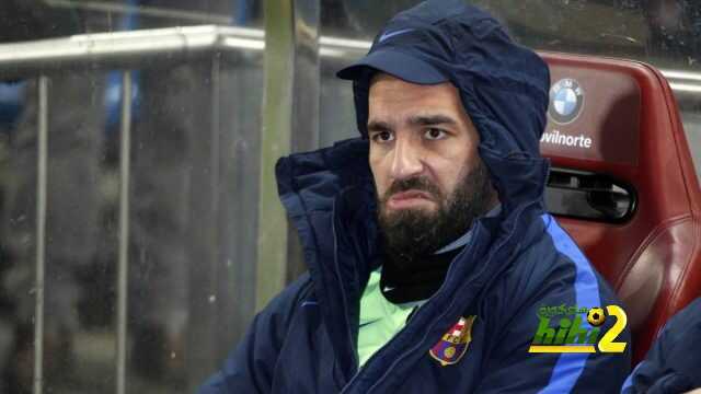 وكيله: لا عروض لأردا توران للرحيل عن برشلونة