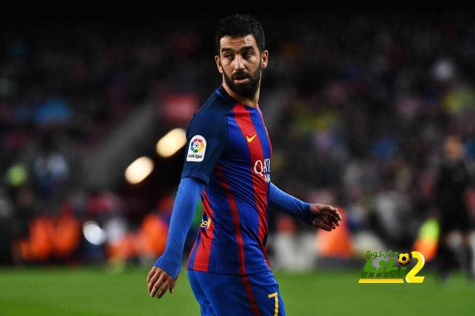 راديو كتالونيا : اراد يضع العراقيل للاندية الراغبة بضمه