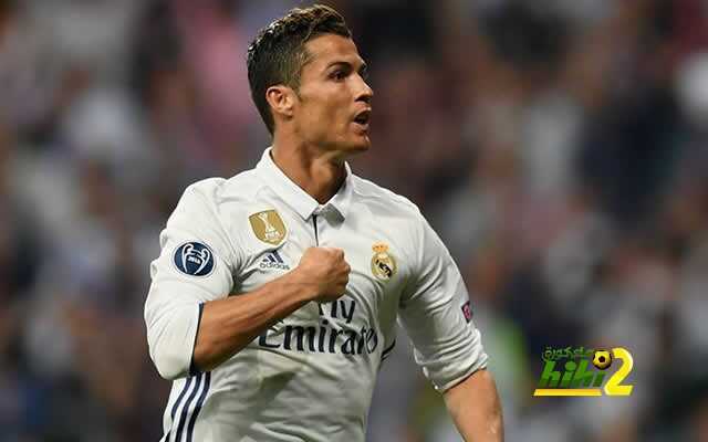 الماركا ” الريال ينتظر رونالدو لقيادته خارج الظلام أمام دورتموند “