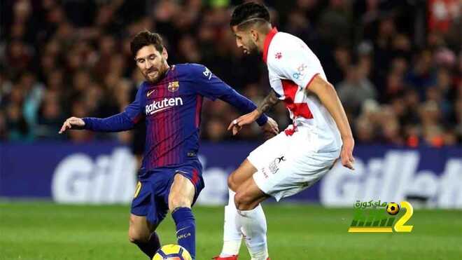 سبورت : ميسي ينقذ برشلونة بعد معاناة كبيرة أمام ألافيس