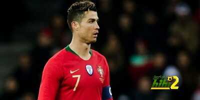 🔴 بالفيديو والصور .. إقتحام جديد للملاعب من أجل رونالدو