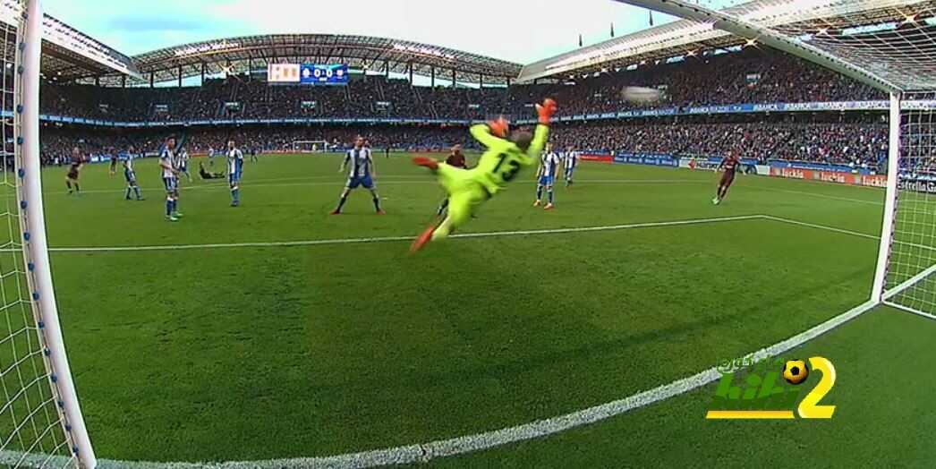 كوتينهو يفتتح التسجيل لبرشلونة