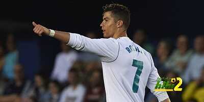 🔴 بالفيديو .. الجماهير تهتف باسم رونالدو خارج فندق ريال مدريد بكييف