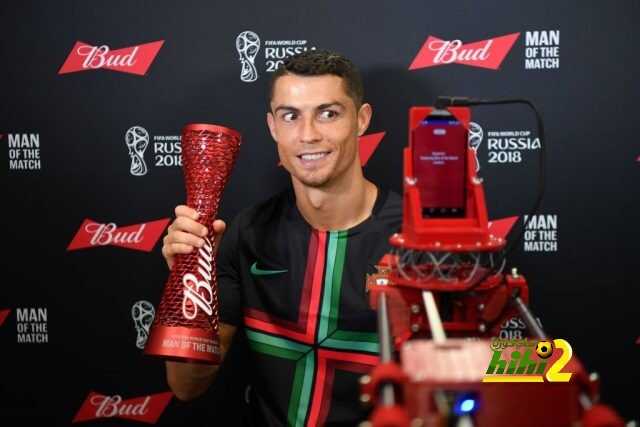 🔴 رونالدو يحصل علي جائزة أفضل لاعب في مباراة المغرب