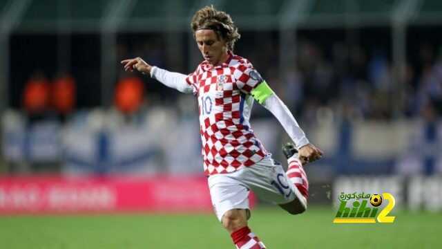 مودريتش يسجل الركلة الثانية لكرواتيا
