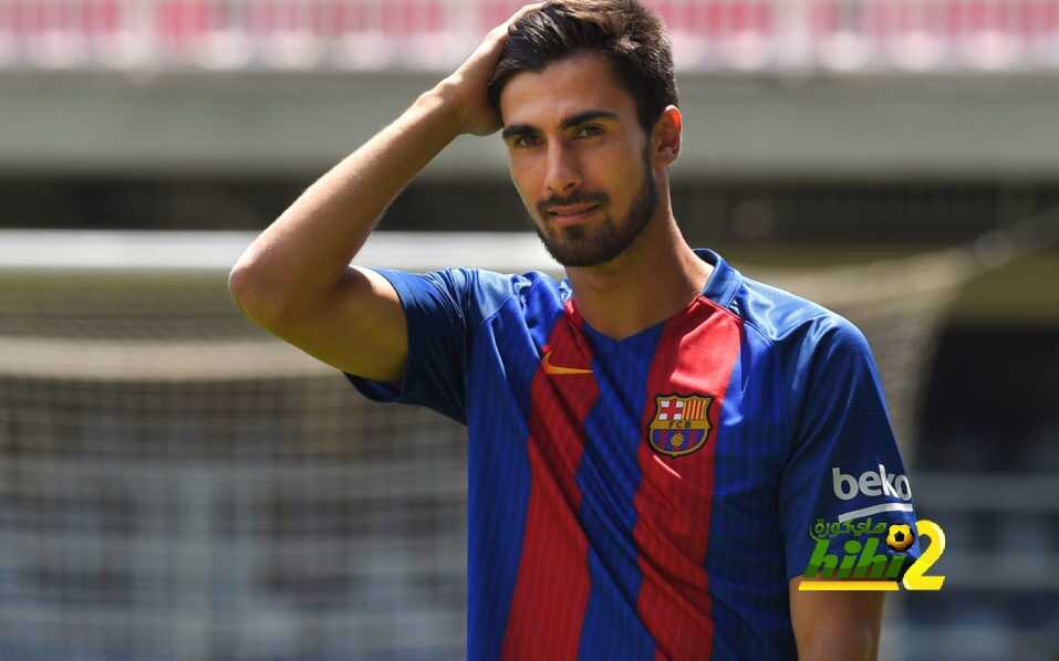 راديو كتالونيا يكشف عن الغياب الطويل لجوميز عن الملاعب