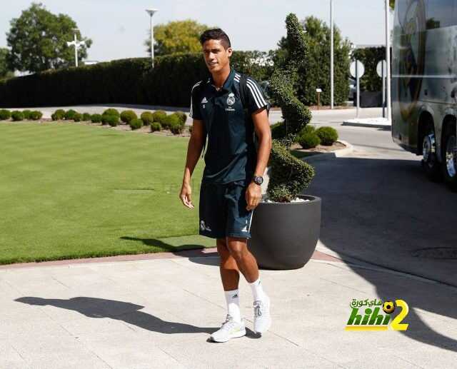 🔴 بالصور : فريق ريال مدريد يصل الي الفالديبيباس للتركيز و الاستعداد لمباراة اسبانيول