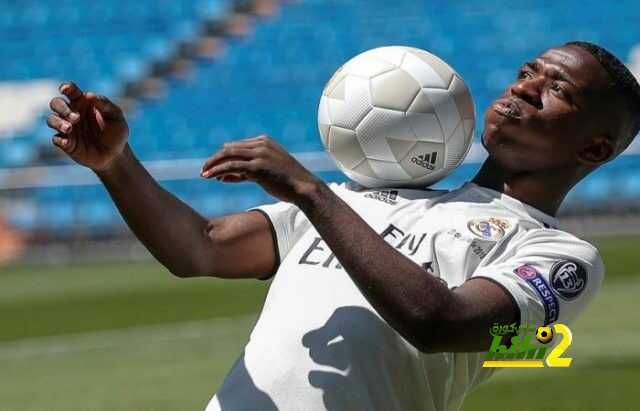هل يشهد الكلاسيكو ولادة نجم جديد للريال ؟!