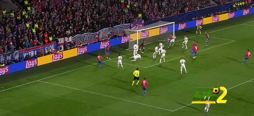 العارضة تنقذ ريال مدريد من استقبال الهدف الأول