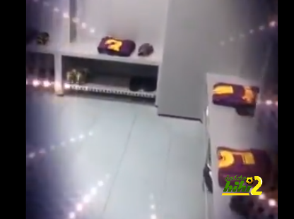 🔴  غرفة ملابس برشلونة  في ملعب السيراميك