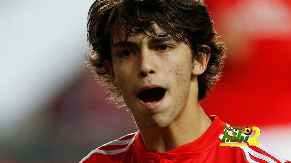 الإعلام المدريدي يحرق صفقة جواو فيلكس