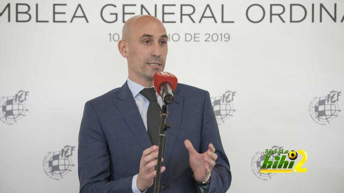 رسمياً: روبياليس يعلن تولي روبيرت مورينو تدريب المنتخب الإسباني خلفاً للويس إنريكي