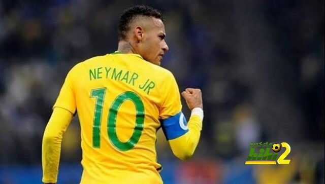 صورة : نيمار في المدرجات لدعم المنتخب