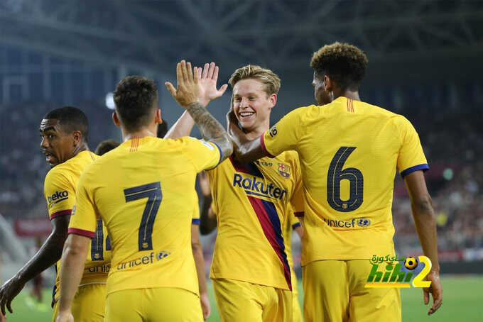دي يونج يثبت تألقه مع برشلونة