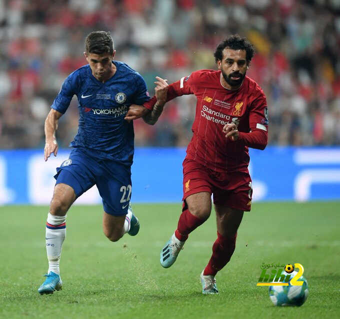 فيديو: تشيلسي يتقدم على ليفربول بهدف في الشوط الأول