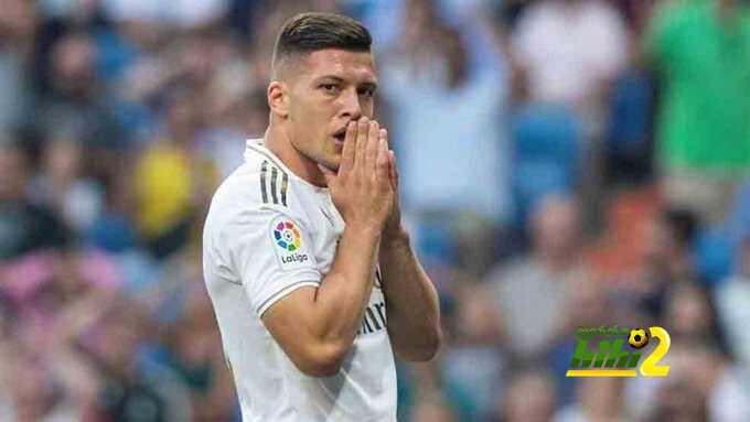 تقارير: يوفيتش يصيب جماهير ريال مدريد بالقلق