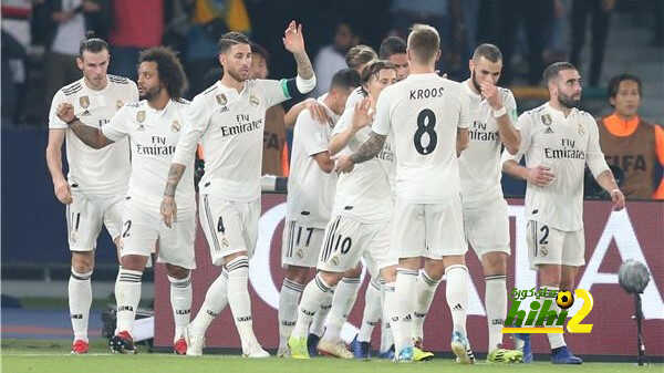 فيديو: نجوم ريال مدريد يصالحون عشاقهم قبل مباراة إشبيلية