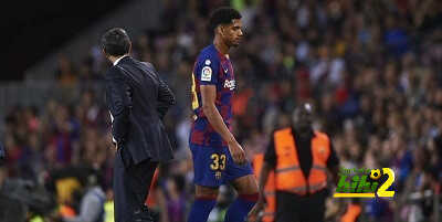 قائمة اللاعبين الذي أعتمد عليهم فالفيردي من لامسيا برشلونة