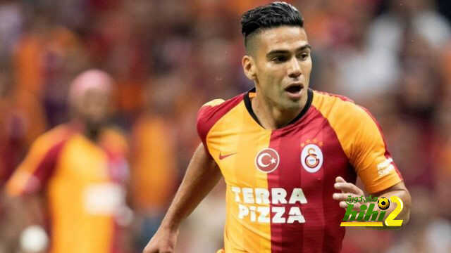 ميسي يبدي رأيه في ذهاب فالكاو إلى غلطة سراي؟