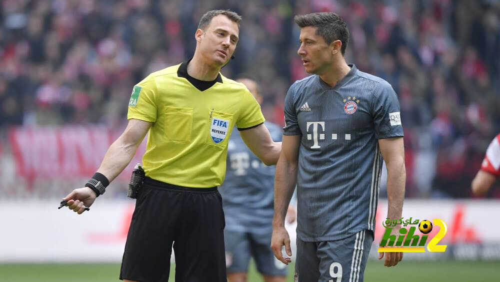 فيلكس زفاير حكماً لكلاسيكو الألمانى