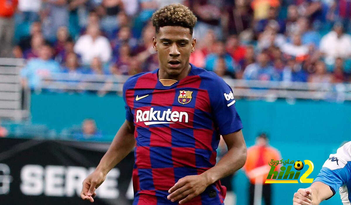 تقارير: ميلان يتقدم بعرض للظفر بمدافع برشلونة