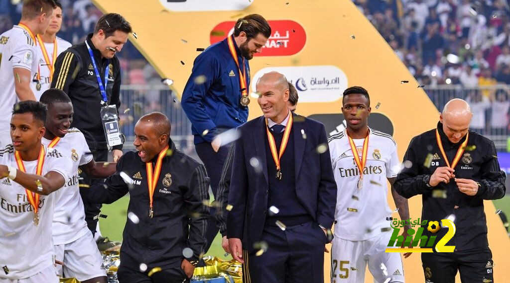 فيديو : ماذا فعل زيدان للاعبي ريال مدريد قبل الاشواط الإضافية