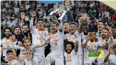ممر شرفي لريال مدريد احتفالًا بلقب السوبر الإسباني