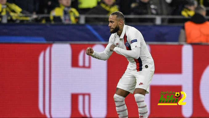 ليكيب: نيمار يعلق حسم مستقبله للصيف