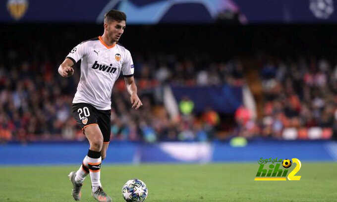 تقارير: برشلونة يراقب مهاجم فالنسيا الواعد