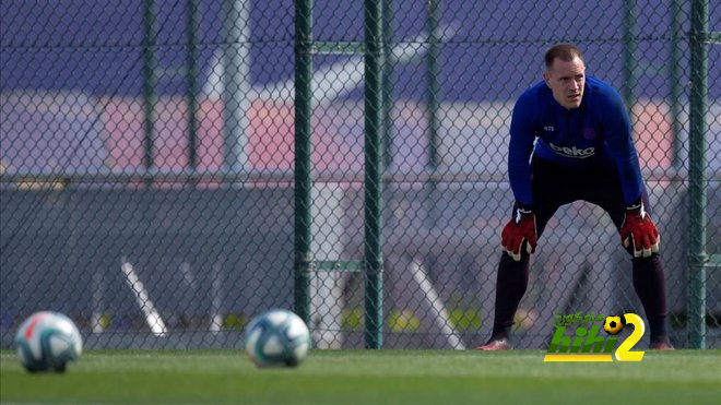 شتيجن يرفض عرض برشلونة للتجديد