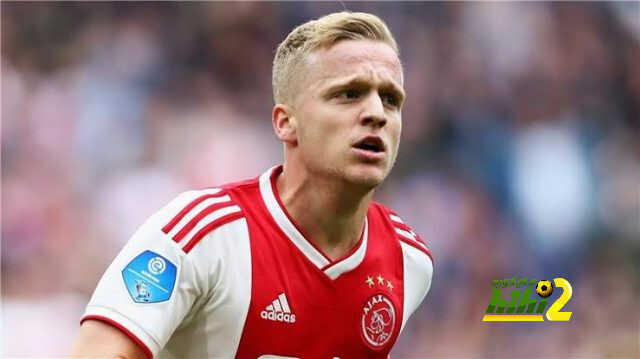 وكيل فان دي بيك يكشف موقفه من الانتقال لريال مدريد